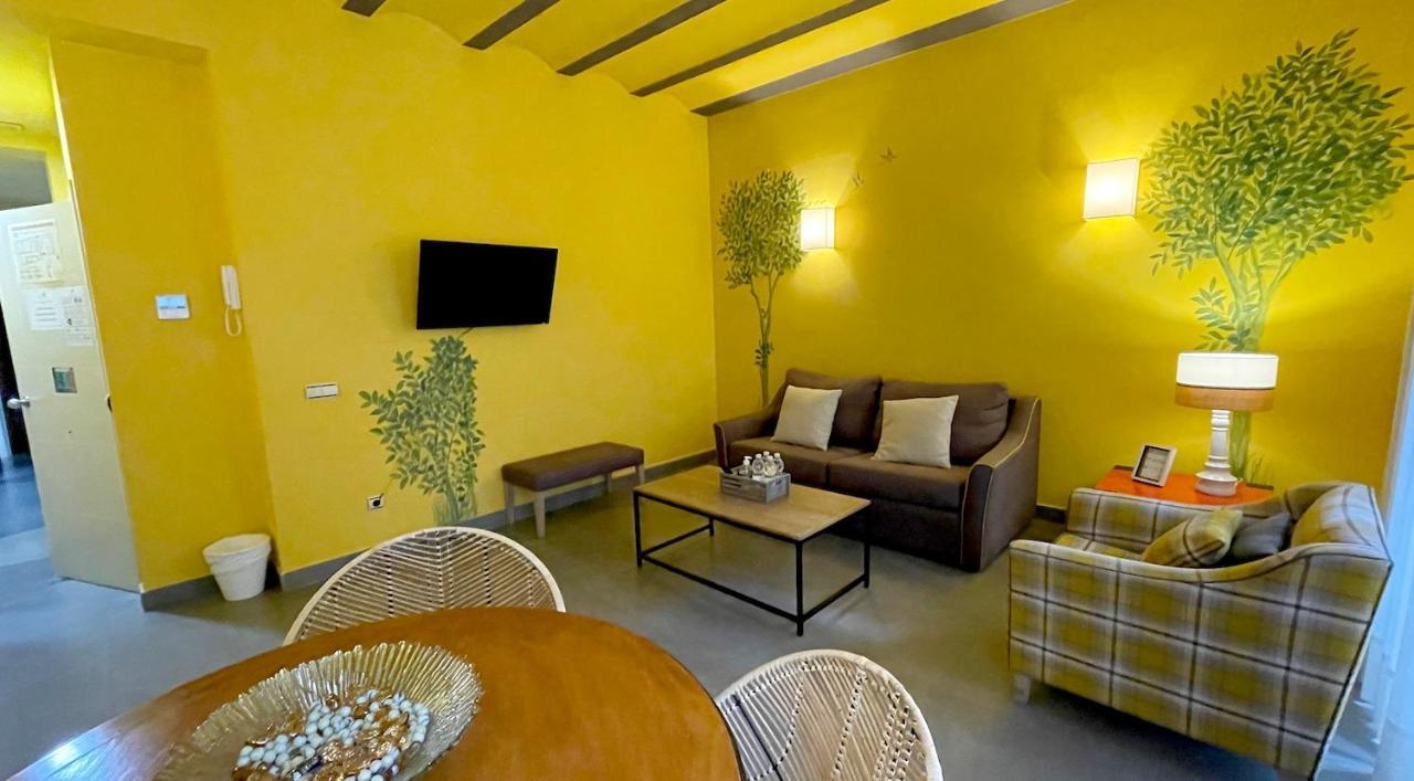 Ritual Sevilla Suites - Malaver 23 (Adults Only) Экстерьер фото