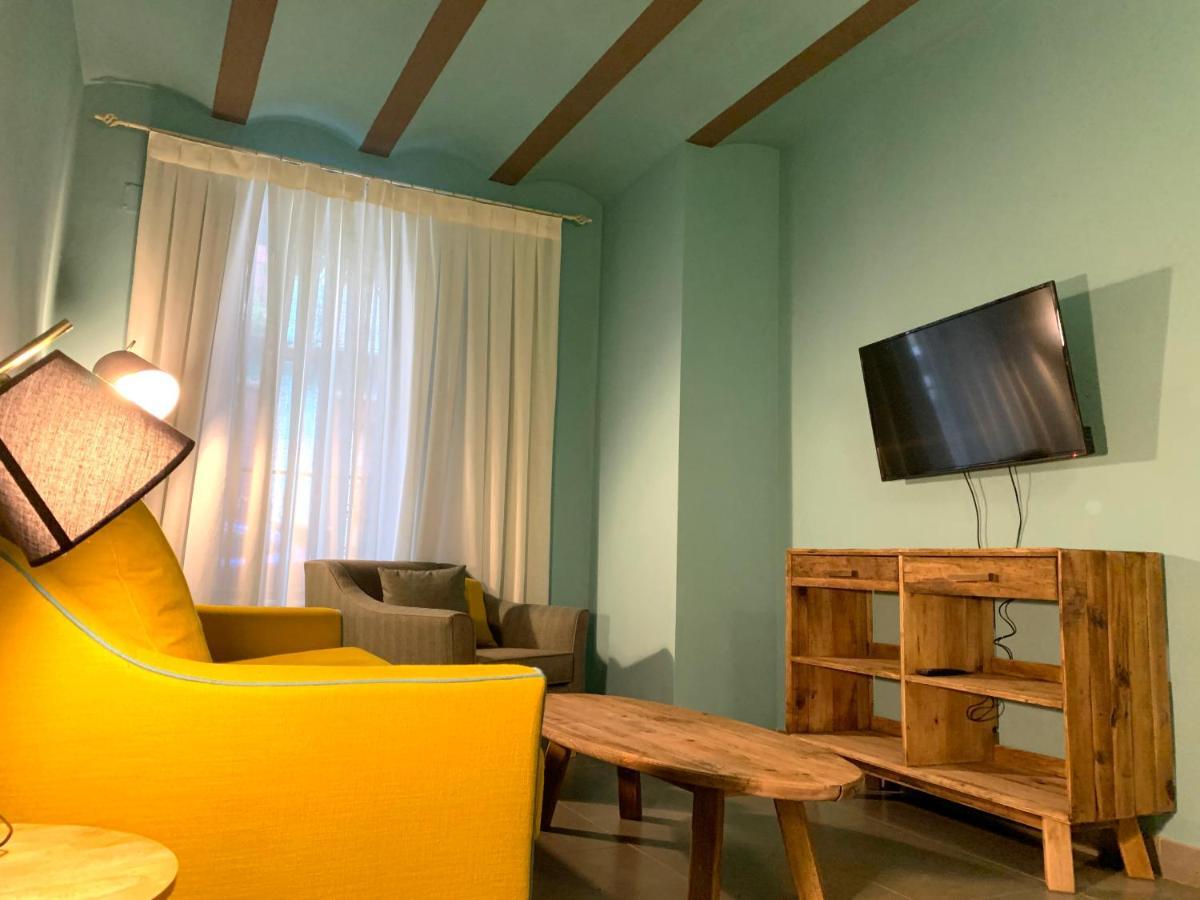 Ritual Sevilla Suites - Malaver 23 (Adults Only) Экстерьер фото